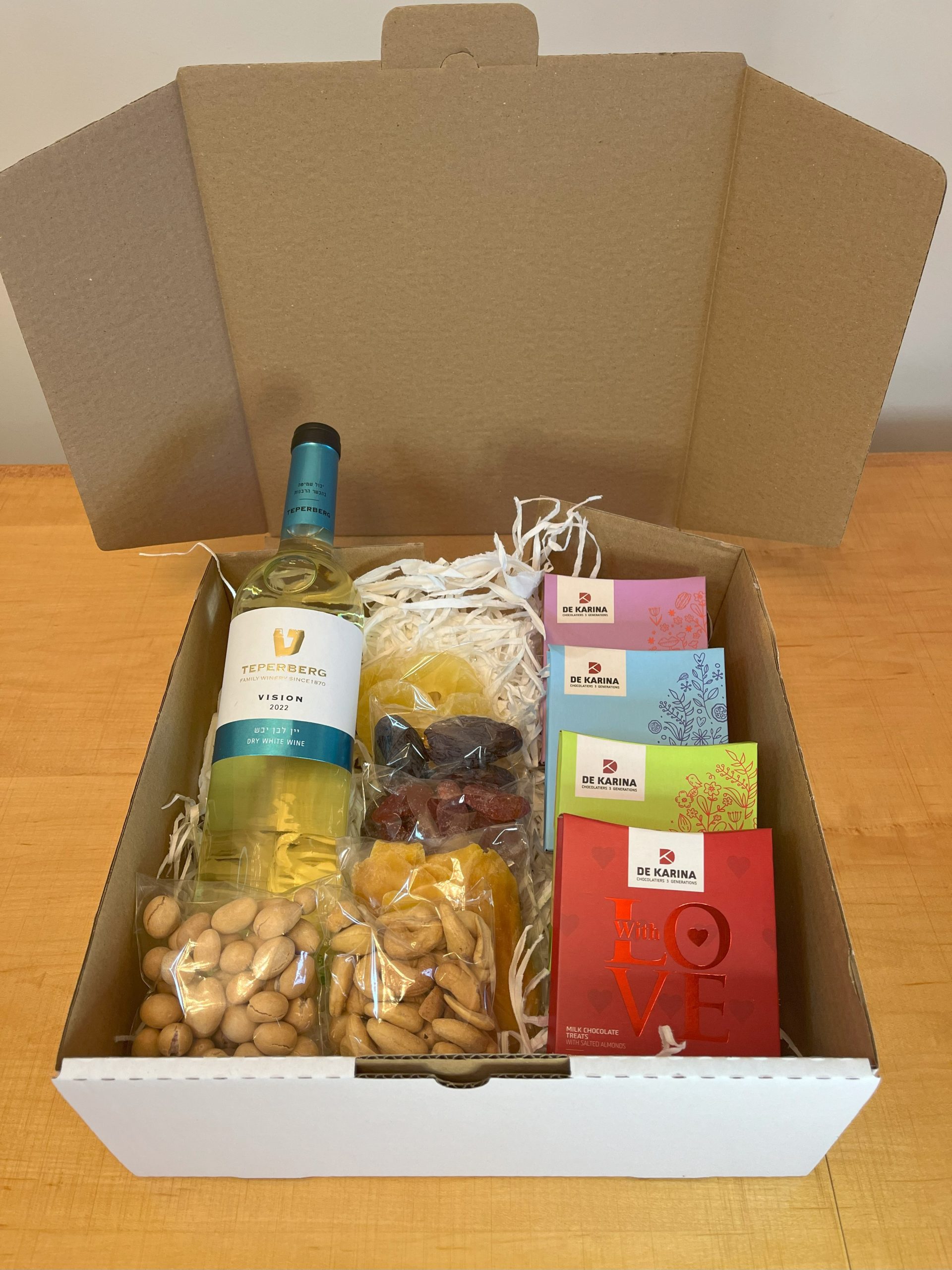 Personalised Cork Gift Hamper – Kavi The Poetry-Art Project